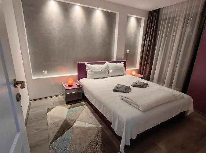 Mis Br 2 索科矿泉村